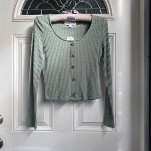 Hippie Rose Top Smokey Sage Cropped Long Sleeve Textured Popover NWT Large